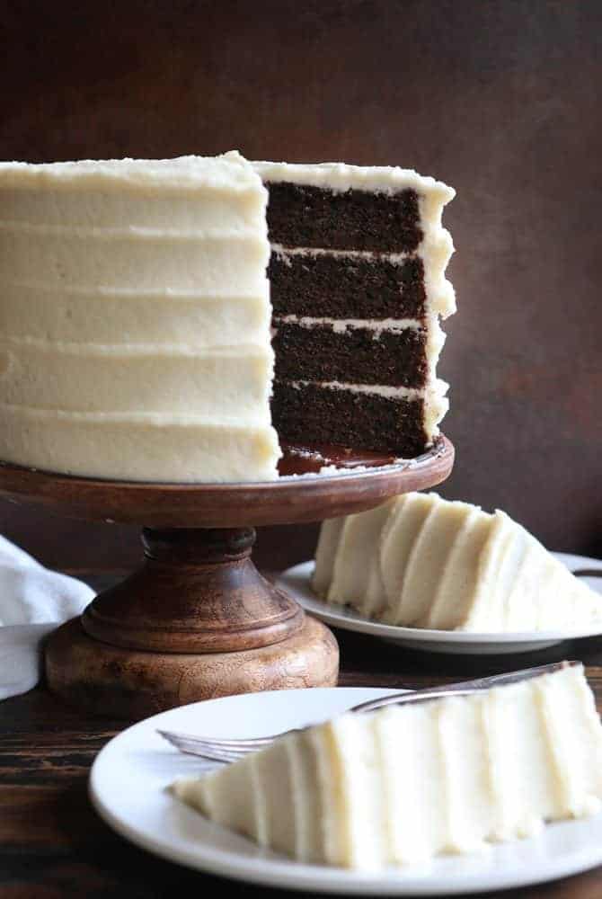 The most flavorful chocolate maple cake you will even try! #chocolatecake #maplecake #chocolatemaplecake #iambaker #baking #cakerecipes Chocolate Cake with Maple Frosting