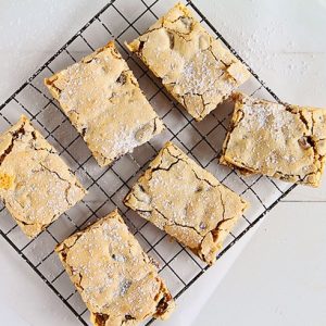 Roasted Cinnamon Date Bars